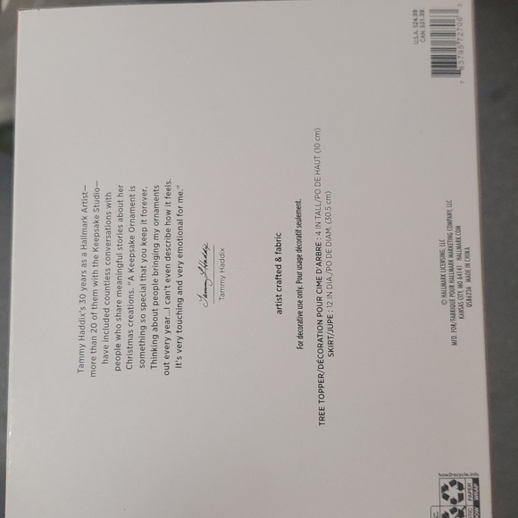 Hallmark Snow Buddies Keepsake Tree Topper & Skirt - Picture 2 of 2